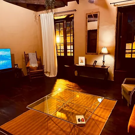 Coliving Tenerife - فندق مبيت وإفطار *